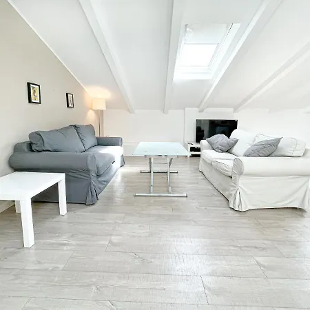 Apartment Seventh