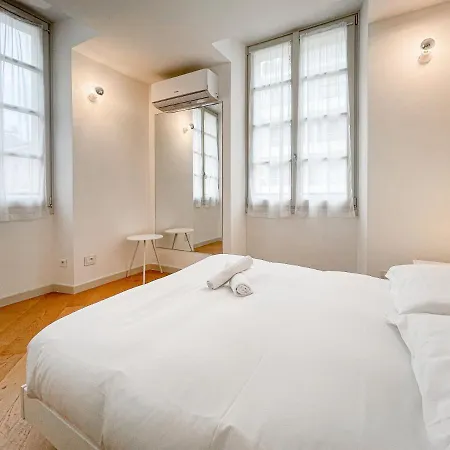 Seventh Apartment Cannes